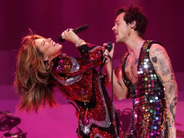 Harry Styles Would ‘Kill’ for a Chance With Shania Twain: He’s ‘in Awe’ of Her.