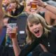 Fans have pointed out that one habit Taylor Swift seems to have is DRINKING ALCOHOL in public celebrating Kansas City Chiefs’ victories by snapping pictures and enjoying a alcohol drink in public.